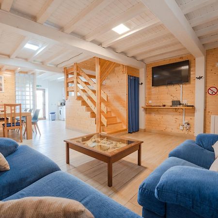 La Casita De Oruna By Urbanhosting Εξωτερικό φωτογραφία
